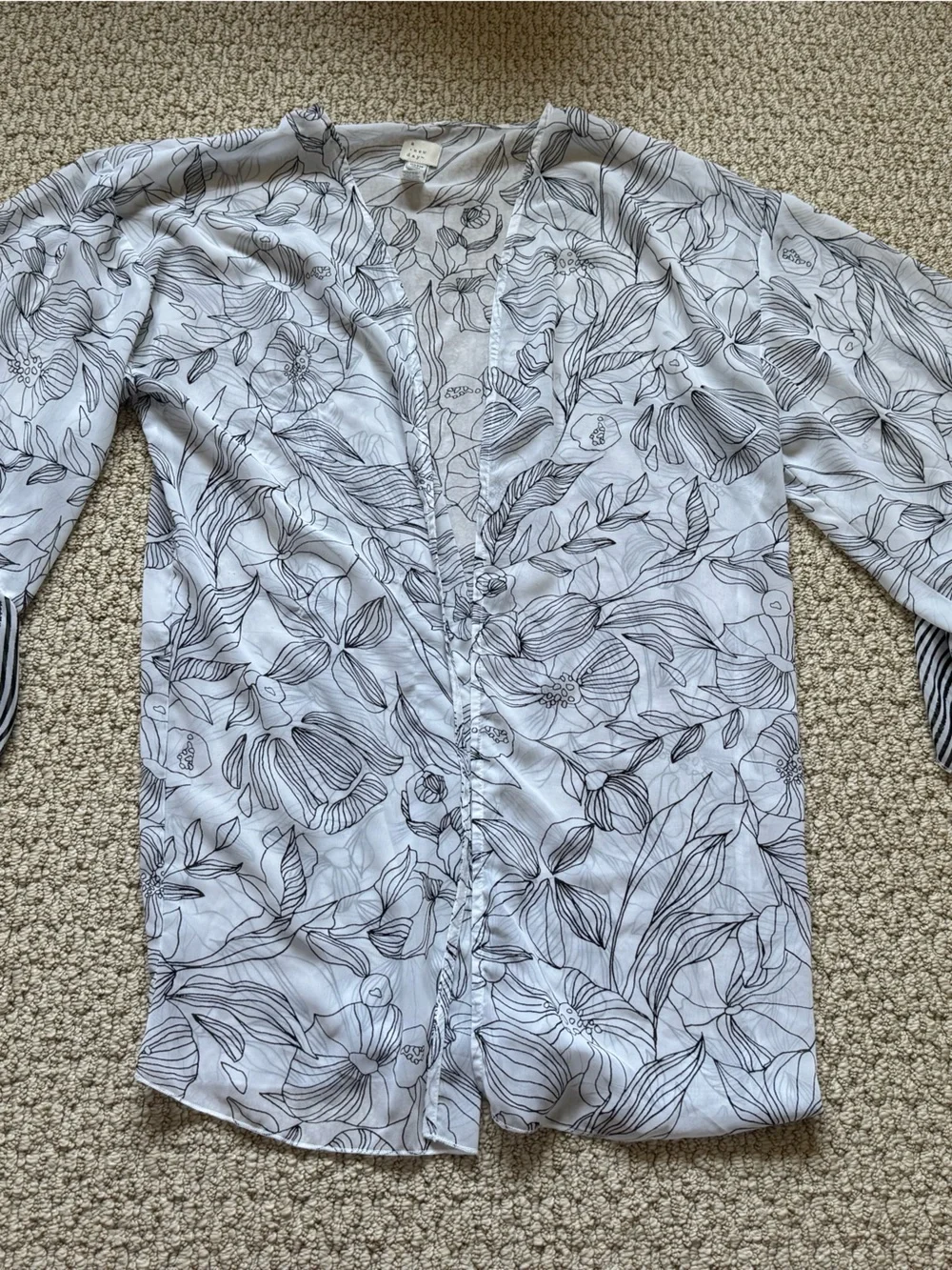 a new day White and Black Floral Sheer Open Wrap Kimono Ruffle Stripe Sleeves